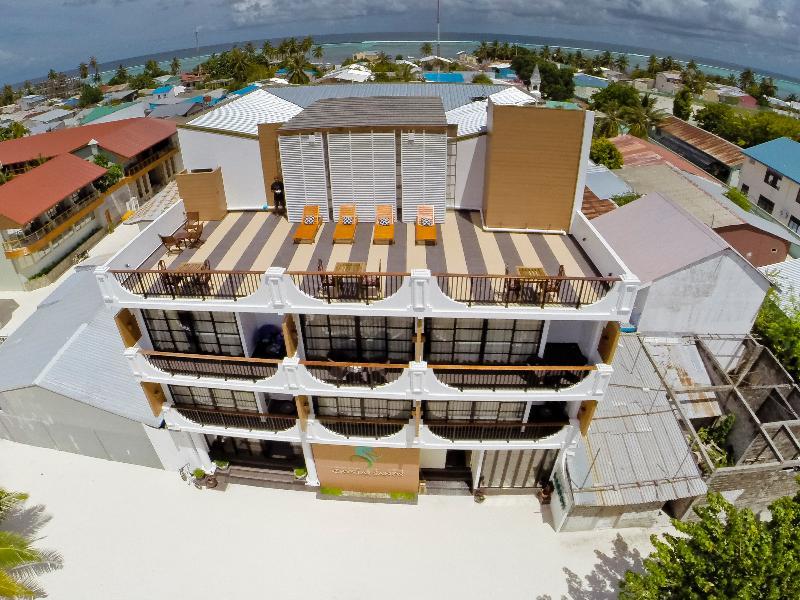 Crystal Sands Beach Hotel At Маафуши Экстерьер фото